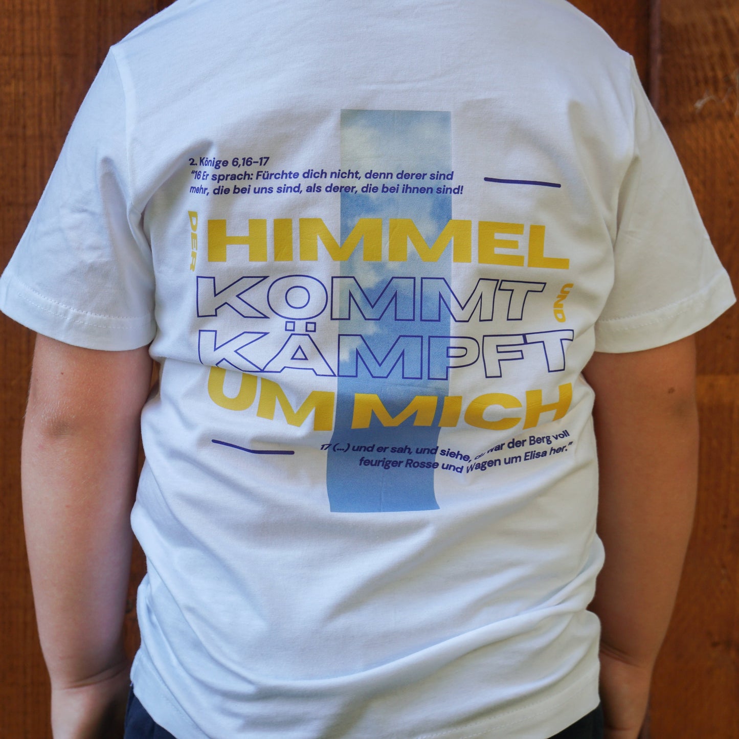 Der Himmel kämpft um mich Kids T-Shirt