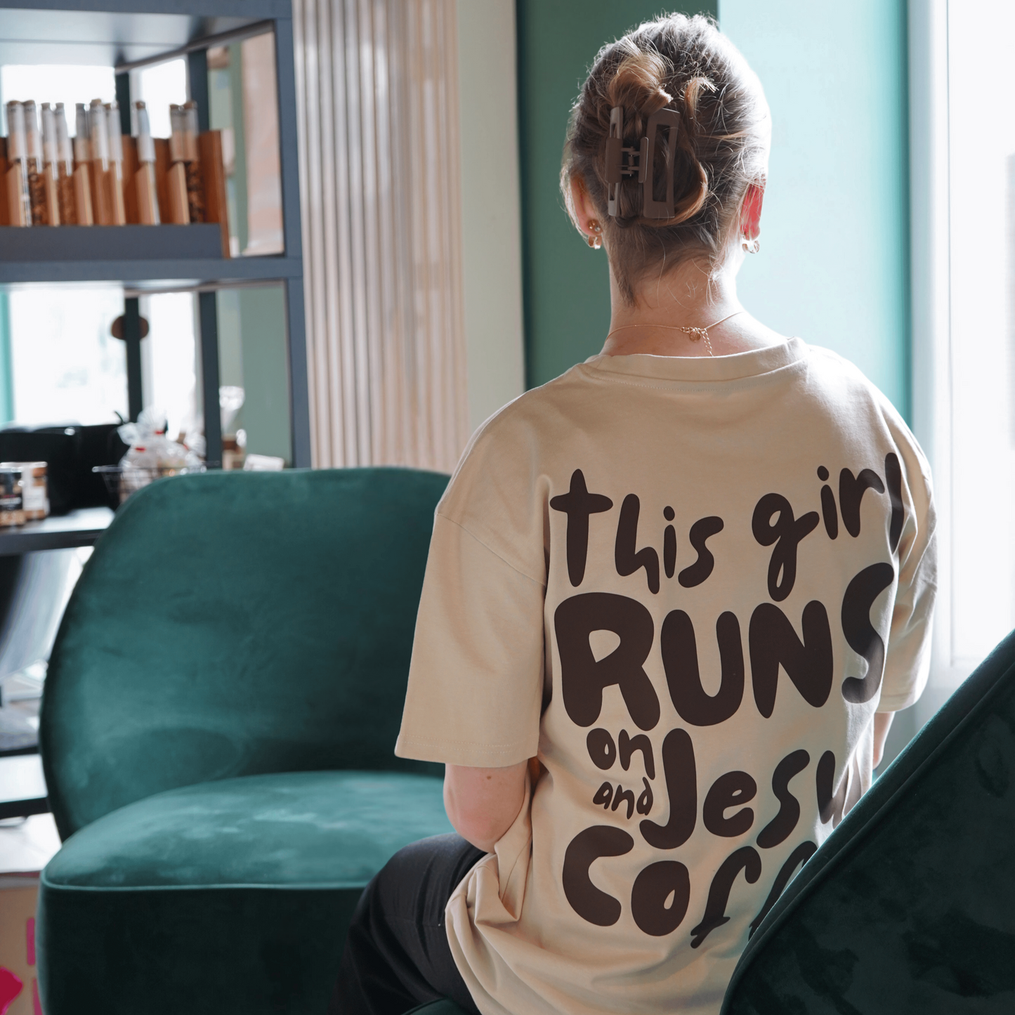 Oversized Shirt, Sand, Trendy Bubble Font, Backprint - Design Limited Time on Earth